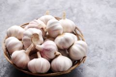 大蒜价格跌至十年最低，大蒜的功效与作用有哪些？[多图]