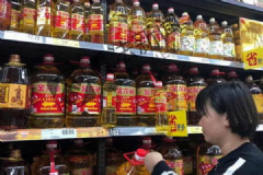 央视曝调和油乱象，你吃的是普通植物油勾兑出来的低端油[多图]