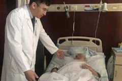 女子喉咙长出“韭菜”，5年割了4次仍不断生长[多图]