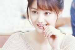 郑爽深夜连发长文吐槽压力大，直言已胖十斤[多图]