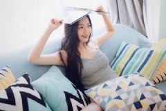 化妆品公司推出养颜假，皮肤状态差可享受20天带薪休假[多图]