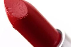 适合素颜还显白的口红，什么颜色的口红显皮肤白？[多图]