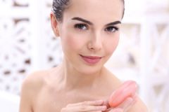 香皂洗澡到底好不好？香皂洗澡有害女性乳房健康？[多图]