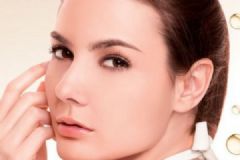 眼袋到底是怎么形成的？造成眼袋的元凶是手机？[多图]