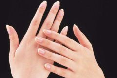 冬季怎么保养手部皮肤？冬天怎样防止手冻伤？[多图]