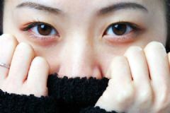 黑眼圈有哪些形成原因？祛除黑眼圈要这样做[多图]