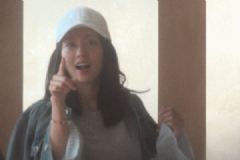 张嘉倪被曝怀二胎，与闺蜜约饭圆润隆起孕味足[多图]