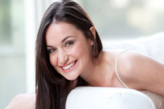 护肤品哪些成分让你肌肤干燥？肌肤保湿不能碰这些[图]