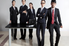 职场什么话题是不能谈论的？怎样让职场人际关系融洽？[图]